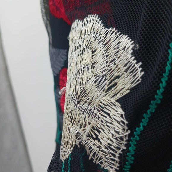 Vince Camuto Floral Embroidered Sleeveless Black Dress Size 10 NWOT - Picture 14 of 16